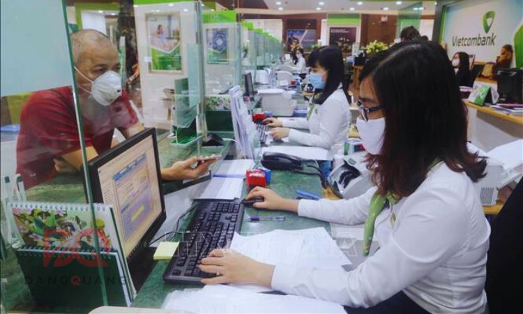 tính lãi suất tiết kiệm tích lũy Vietcombank