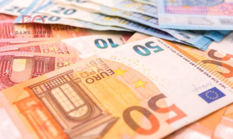 Đồng Euro Châu âu (EUR)
