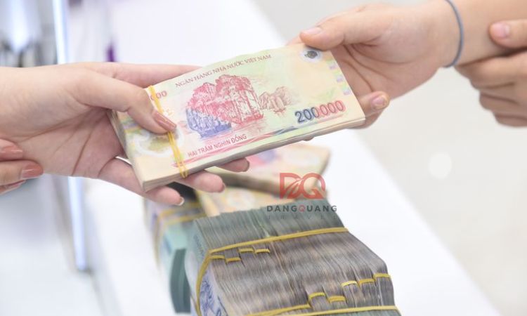 Vay vốn kinh doanh Sacombank