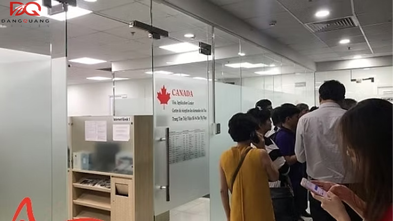 Dịch vụ chứng minh tài chính du lịch Canada tại Tp.HCM 8 Dịch vụ chứng minh tài chính du lịch Canada tại Tp.HCM