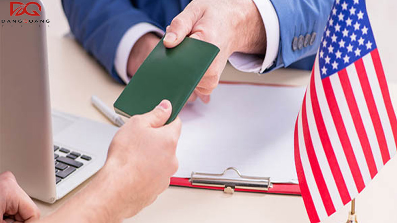 Hướng dẫn chi tiết cách xin visa Mỹ từ Canada